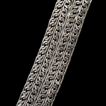 ARMBAND, 18k vitguld, Uno A Erre, Italien, 1900-talets senare hälft. Vikt 30 g.