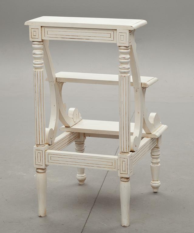 BIBLIOTEKSSTEGE, modern tillverkning.