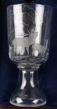 POKAL, glas, Harald Wiberg, Kosta. Sign och dat 1980. Numr 30/100.