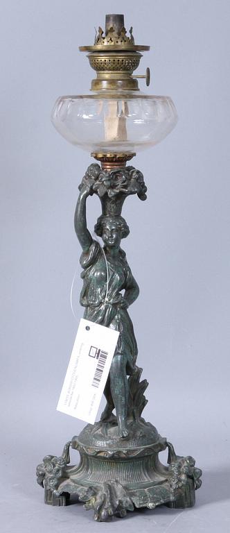 BORDSFOTOGENLAMPA, omkring sekelskiftet 1800/1900.