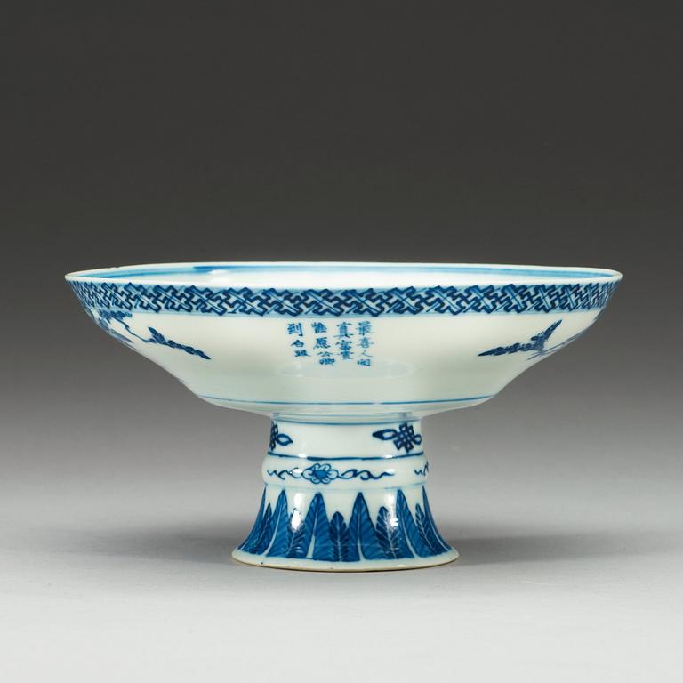 A blue and white tazza, late Qing dynasty.