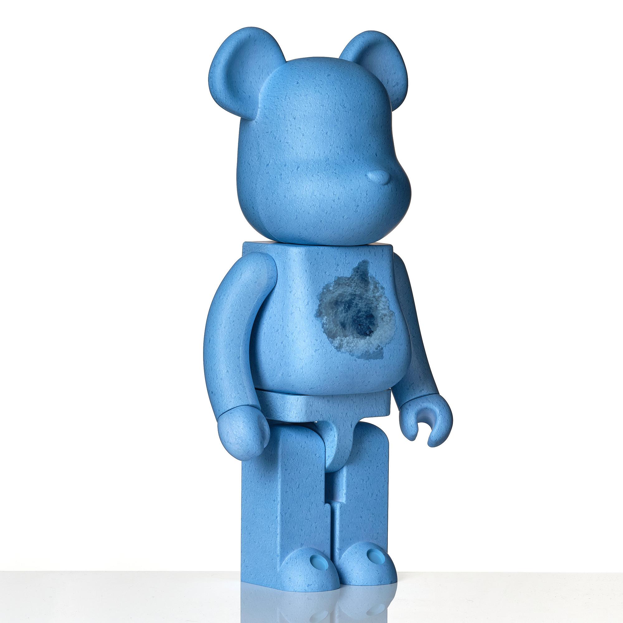"1000% Bearbrick Snarkitecture X Blackrainbow Blue Edition".