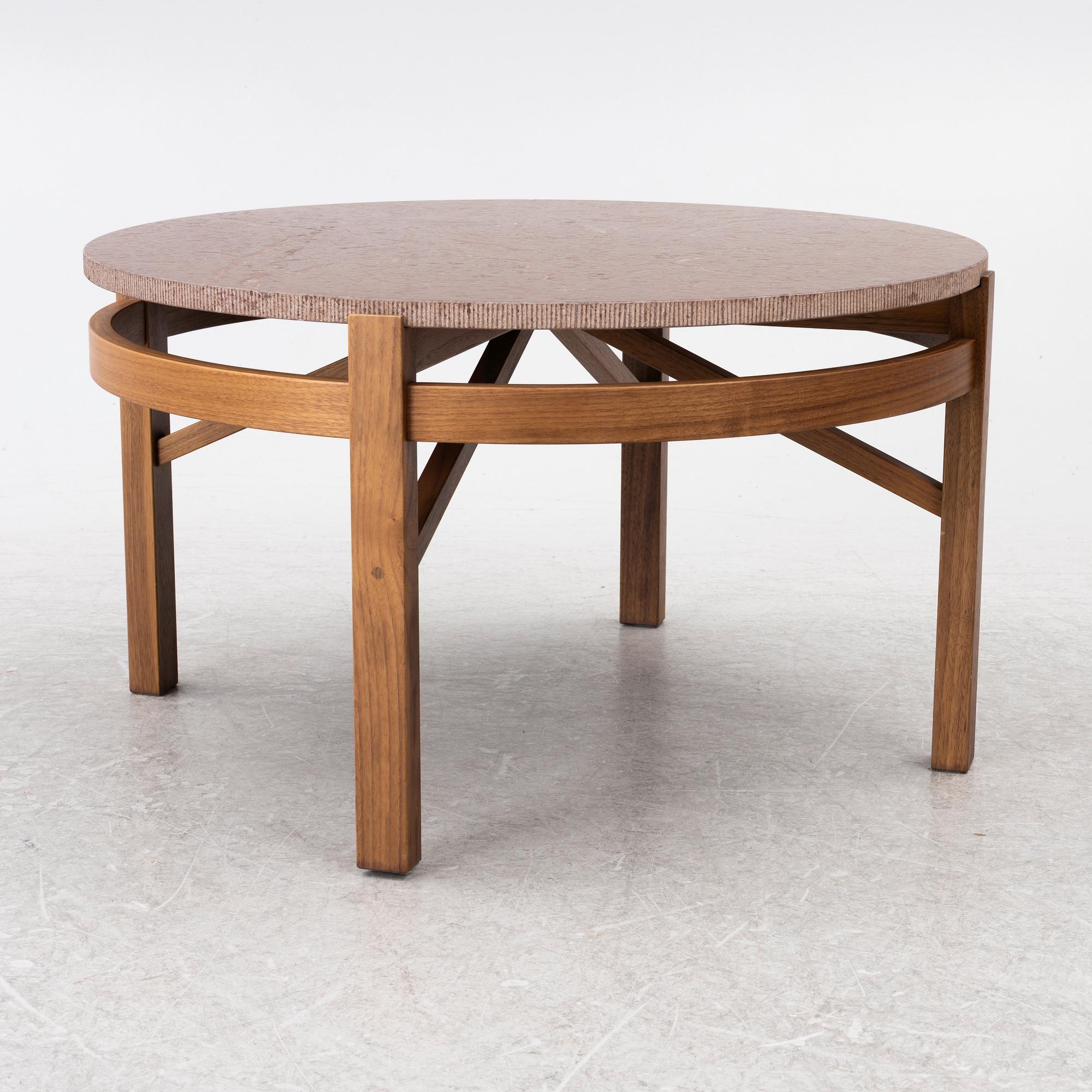 Kerstin Olby, Bord med kalkstensskiva, Opus', Olby Design, 2020.