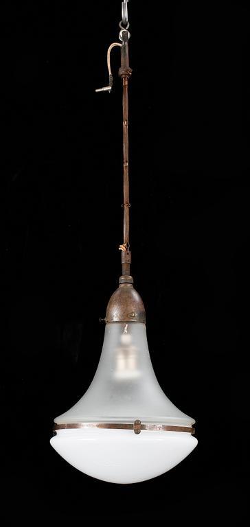 TAKLAMPA, Peter Behrens, för AEG (Allgemeine Electricitäts-Gesellschaft), 1900-talets första hälft.
