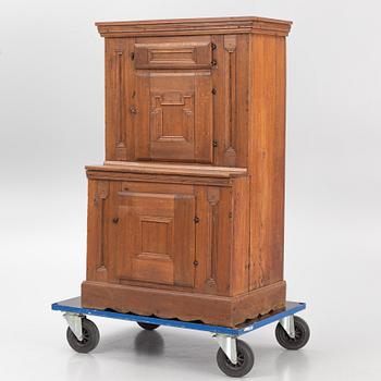 A cabinet, 18th Century.