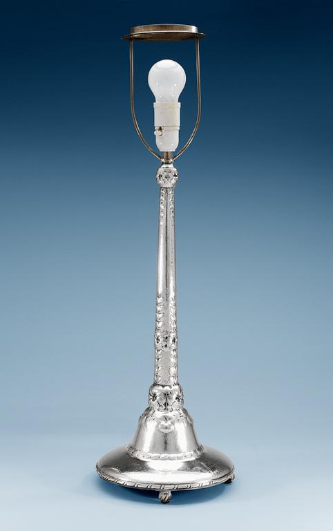 A K Andersson Art Nouveau silver table lamp, Stockholm 1918.