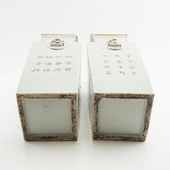 Vases 1 pair China late 19th century porcelain.