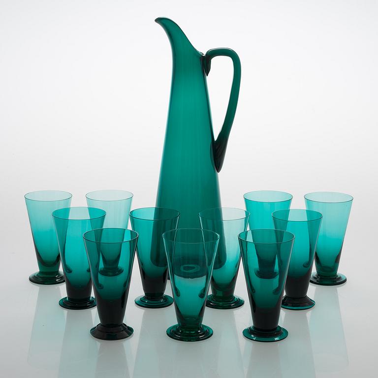 Nanny Still, a glass jug and 8 goblets, T/335, Riihimäen Lasi, Finland 1950s/60s.