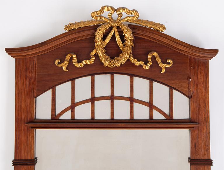 Spegel med konsolbord, eklektisk stil, sekelskifte 1900.