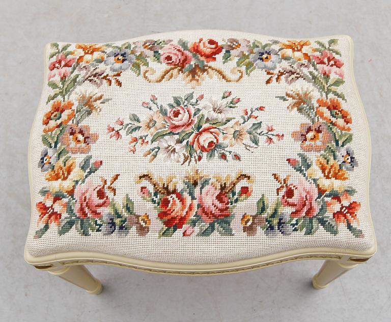 TABURETT, gustaviansk stil, 1900-talets andra hälft.
