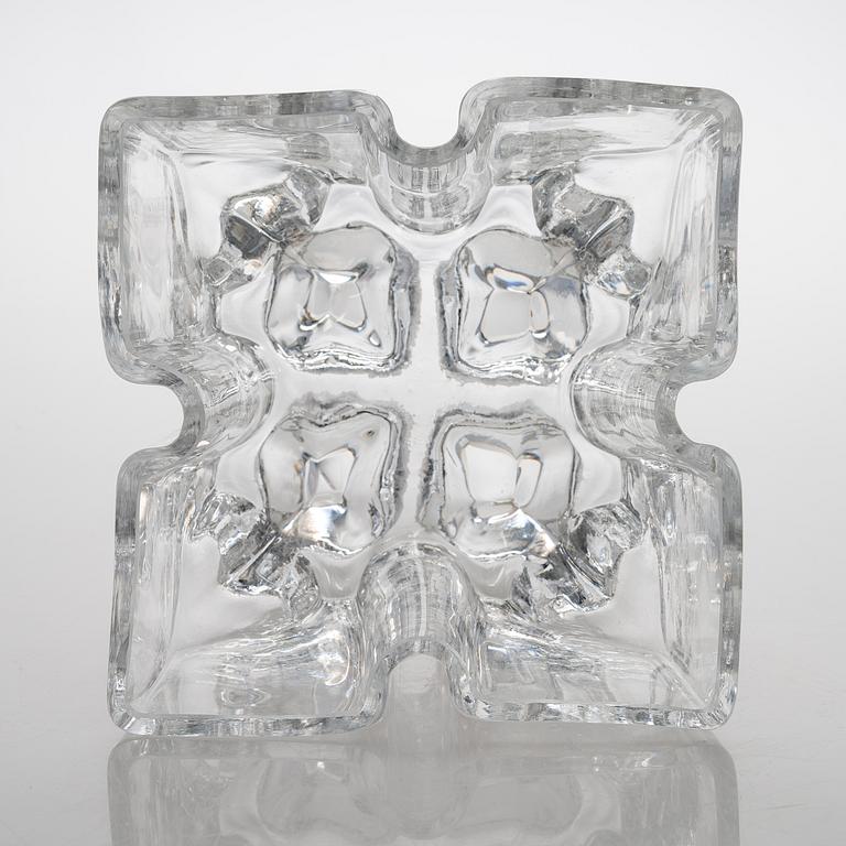 HELENA TYNELL, a '6608' vase signed Helena Tynelll Riihimäen Lasi.