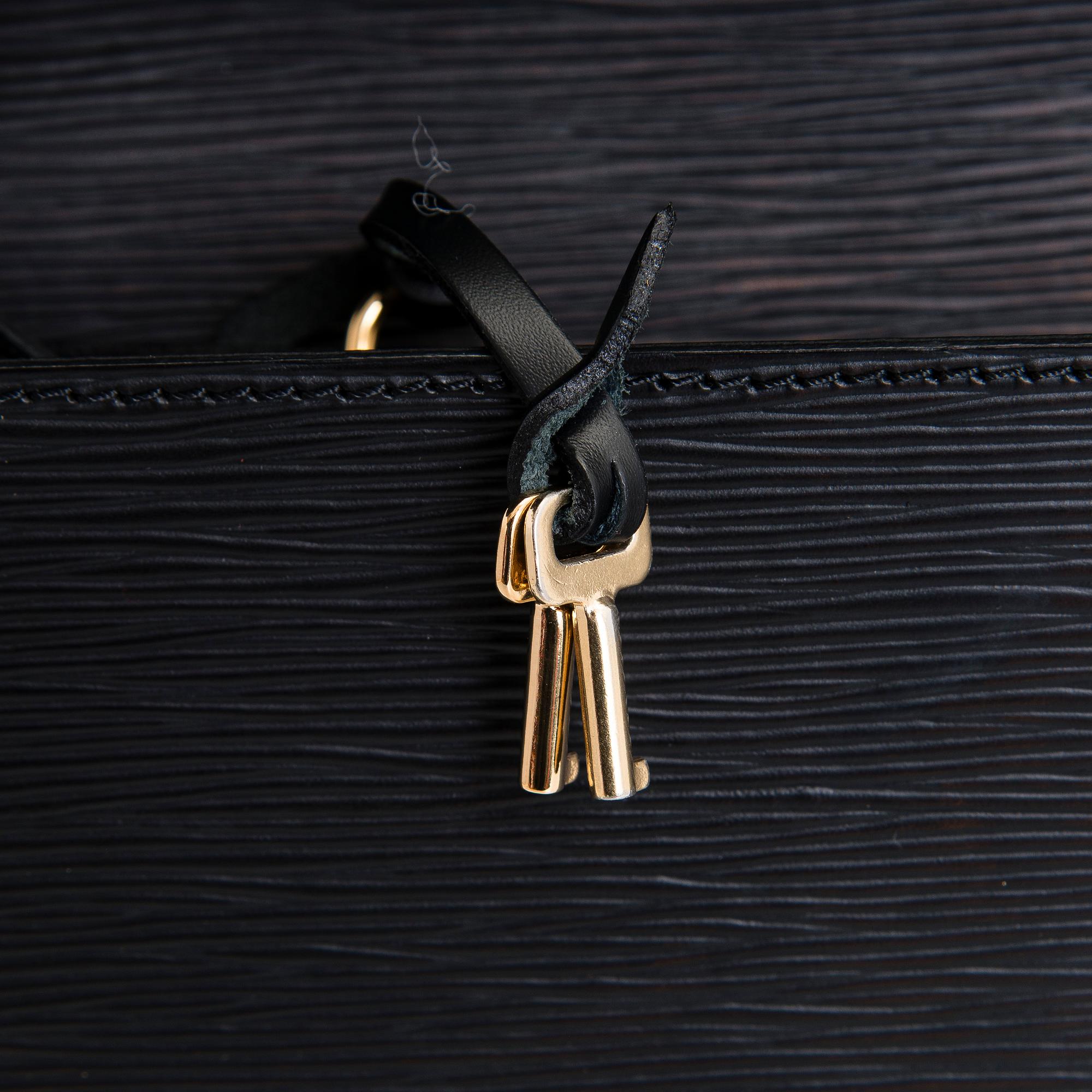 Louis Vuitton, "Ambassador", portfölj.