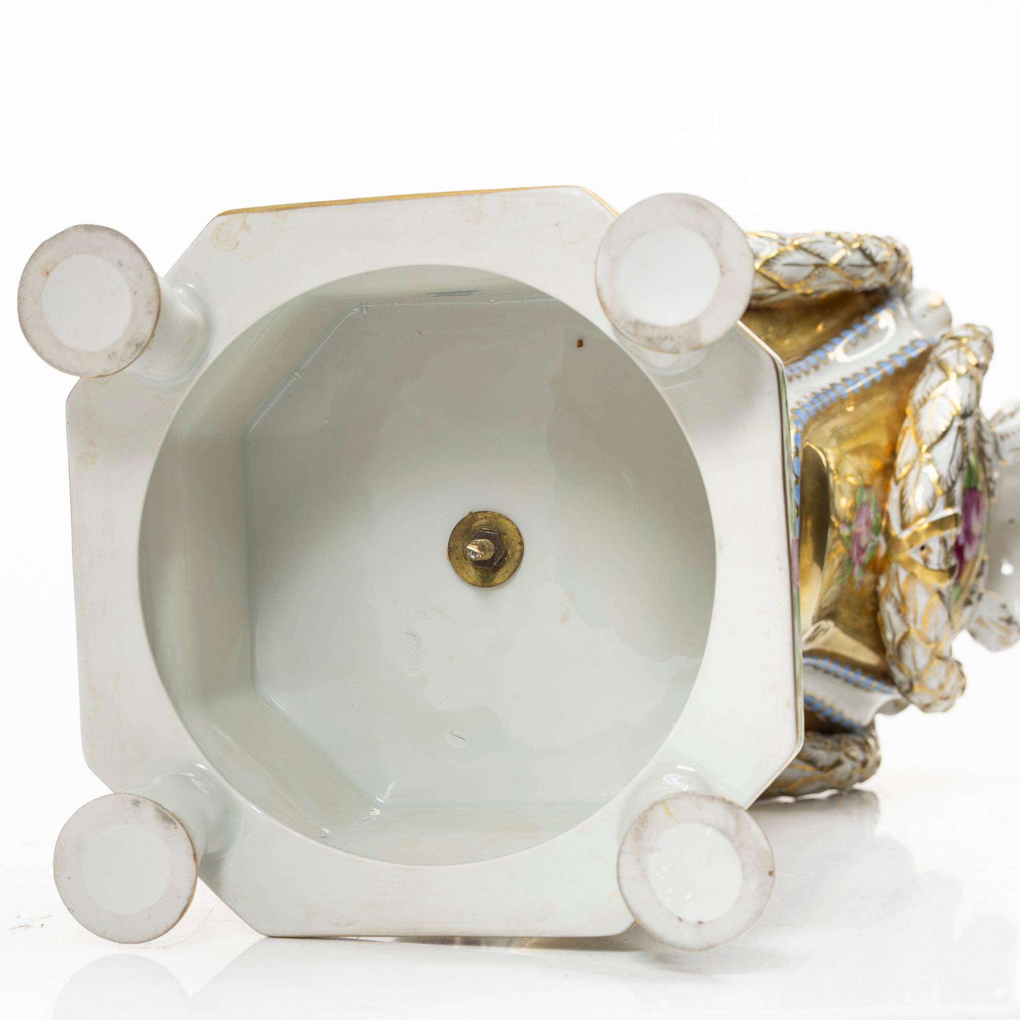 A Louis XVI-style potpurri porcelain urn, Dresden, Germany, 20th century.