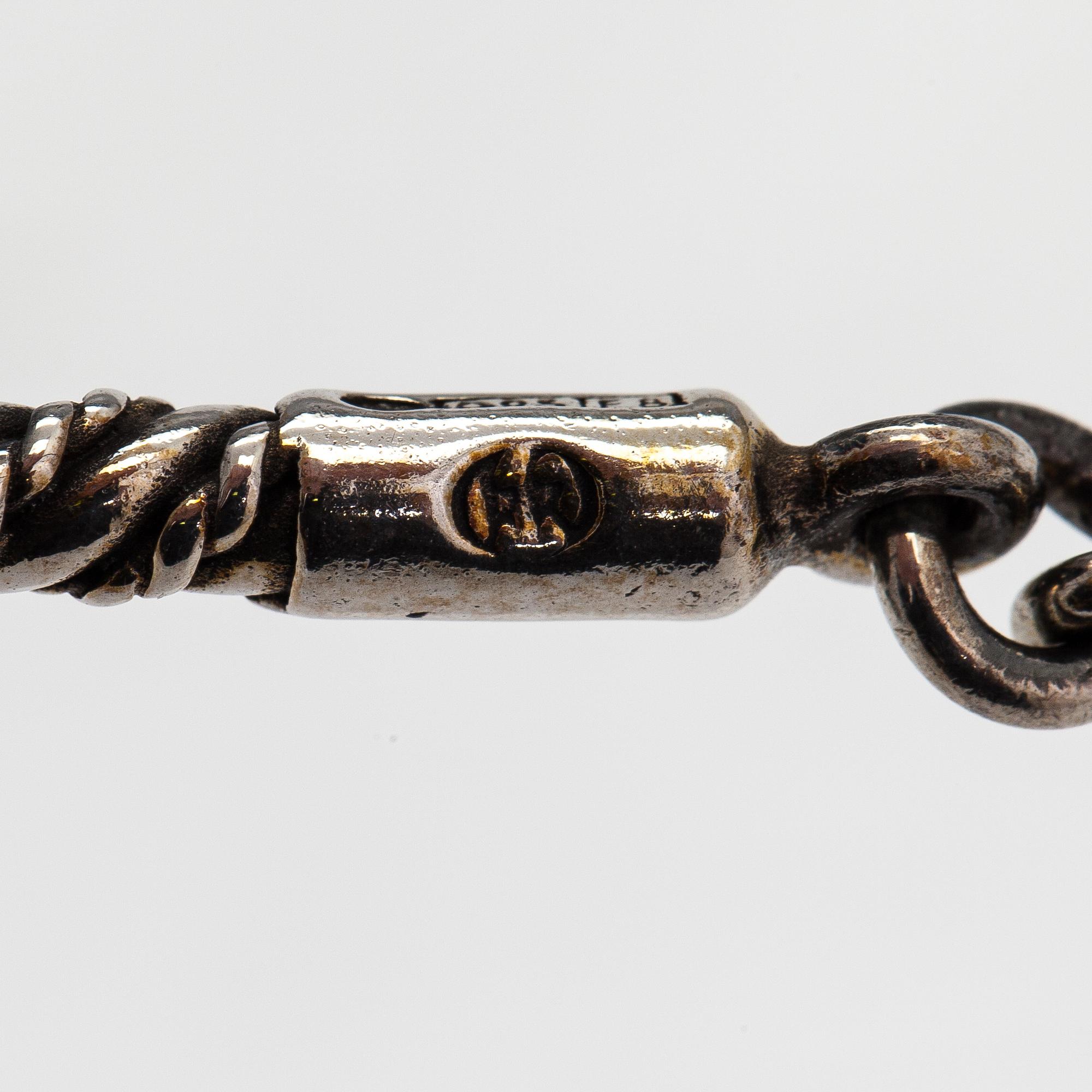 Halsband, ring och armband, silver. Helsingfors 1980-90-tal.