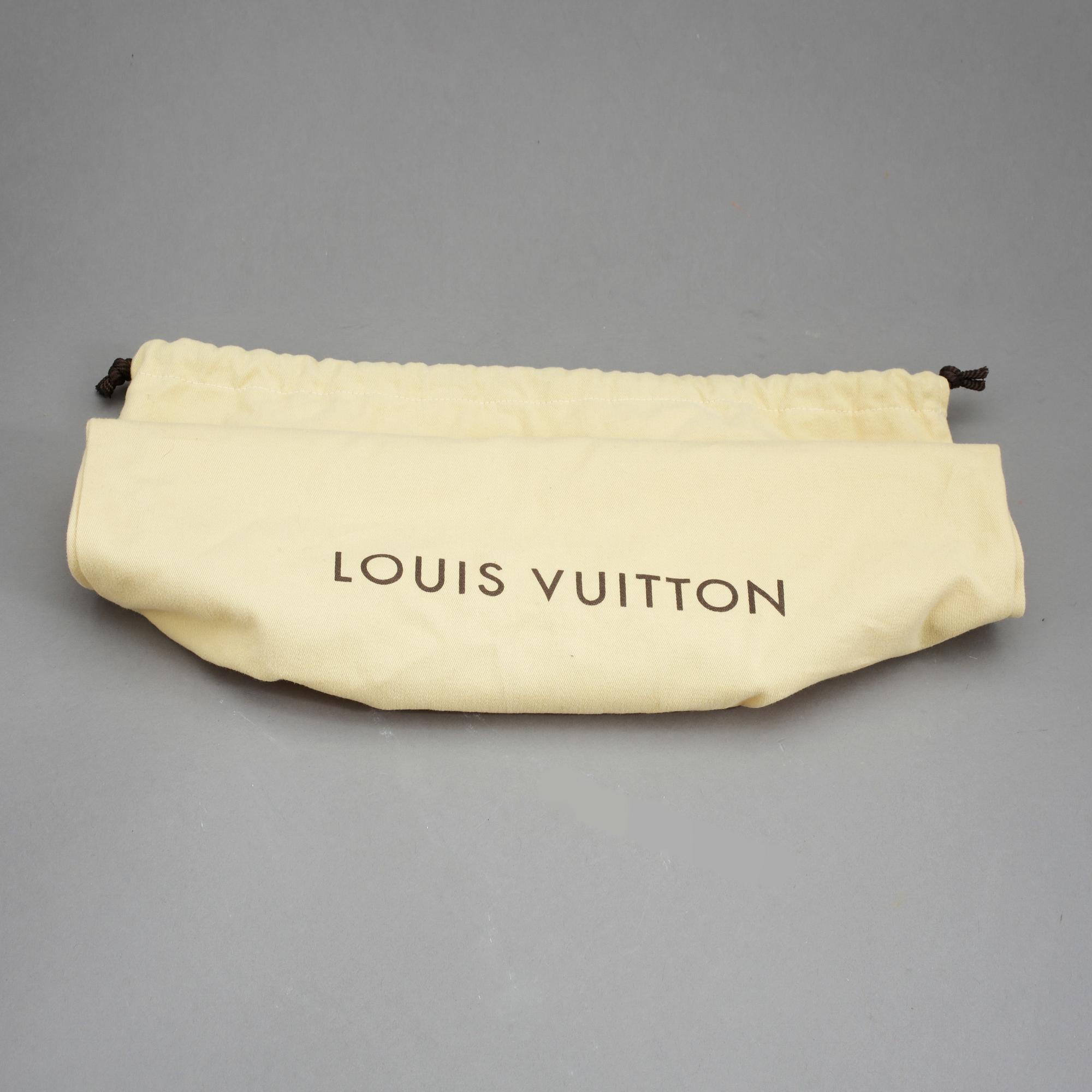 STÖVLAR, Louis Vuitton.