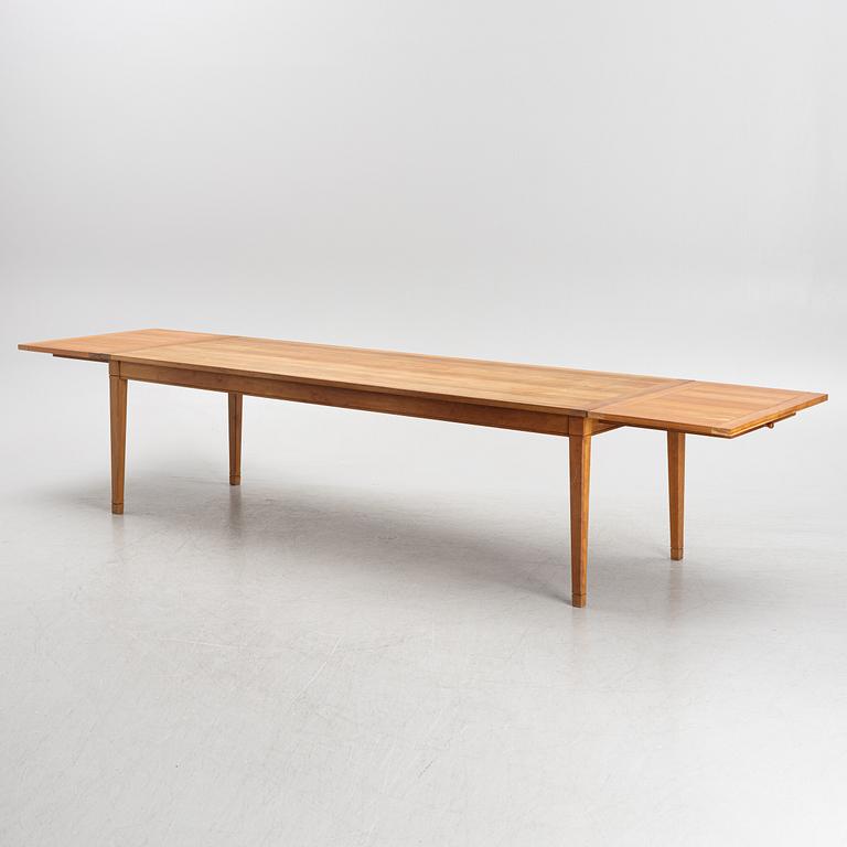 Anika Reuterswärd, a 'Gustav' dining table and eight chairs, Homeline.