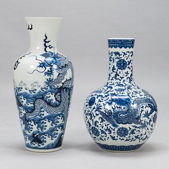 Two Chinese large blue and white porcelain floor vases, early 21st century.