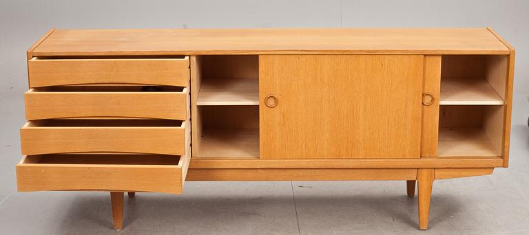 SIDEBOARD, 1900-talets andra hälft.