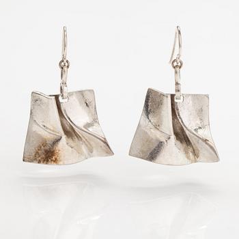 Björn Weckström, A pair of sterling silver earrings "Galactic wind". Lapponia 1972.