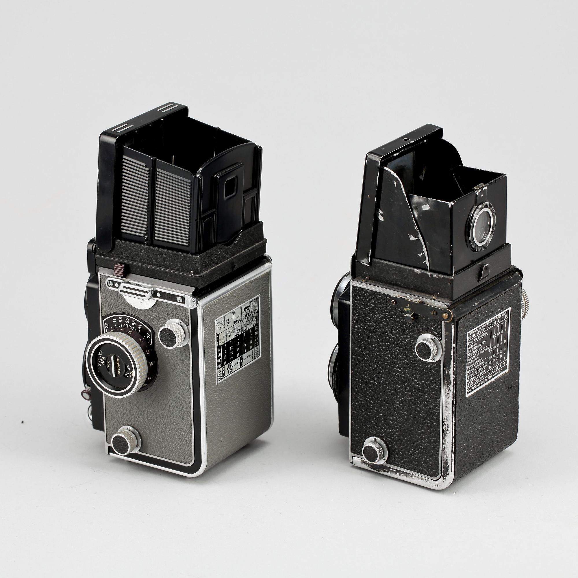 PARTI KAMEROR, 2 st, Rolleiflex T, nr 21002998, Rolleicord IIc,  nr 919793, 1960-tal respektive 1940-tal. Tyskland.