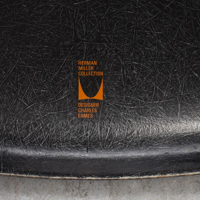 A 'Rocket chair' by Charles & Ray Eames, Herman Miller, late 20th century.