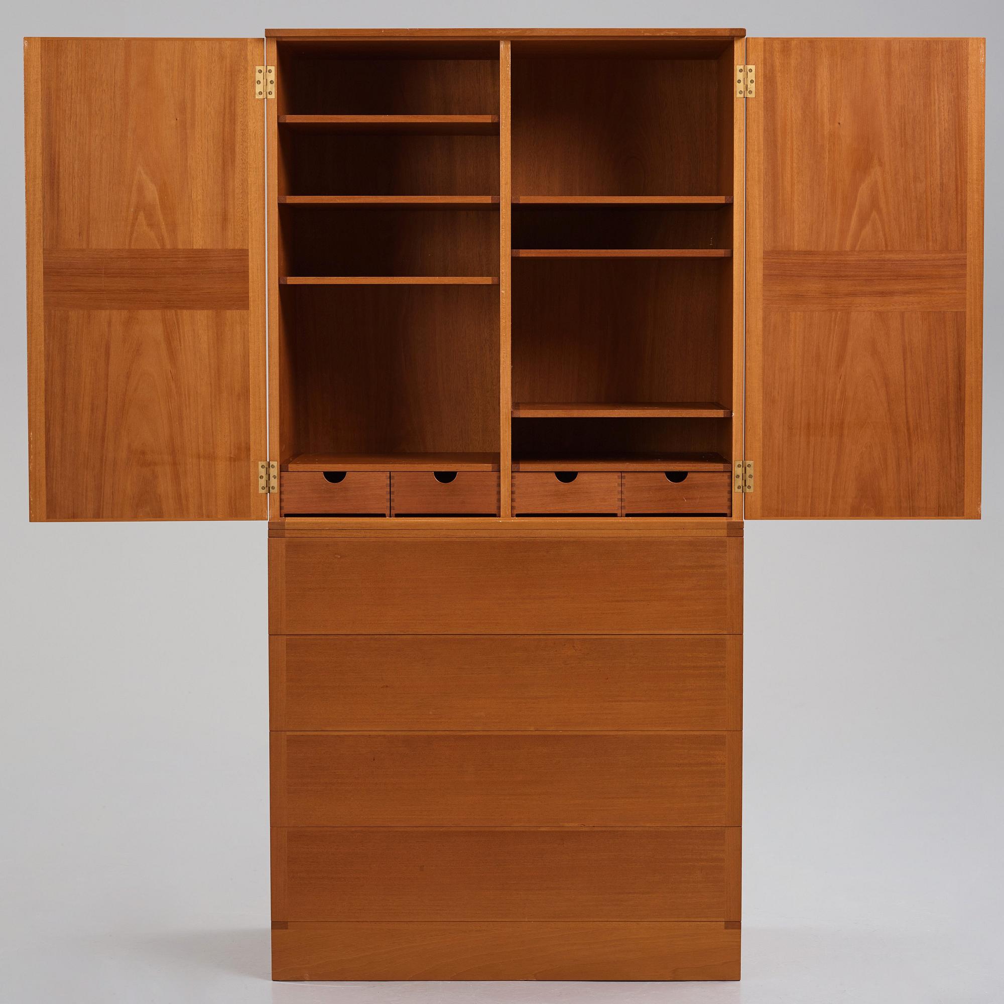 John Kandell, skåp "HI-26", för HI-gruppen, utfört av David Sjölinder, 1950-60-tal.