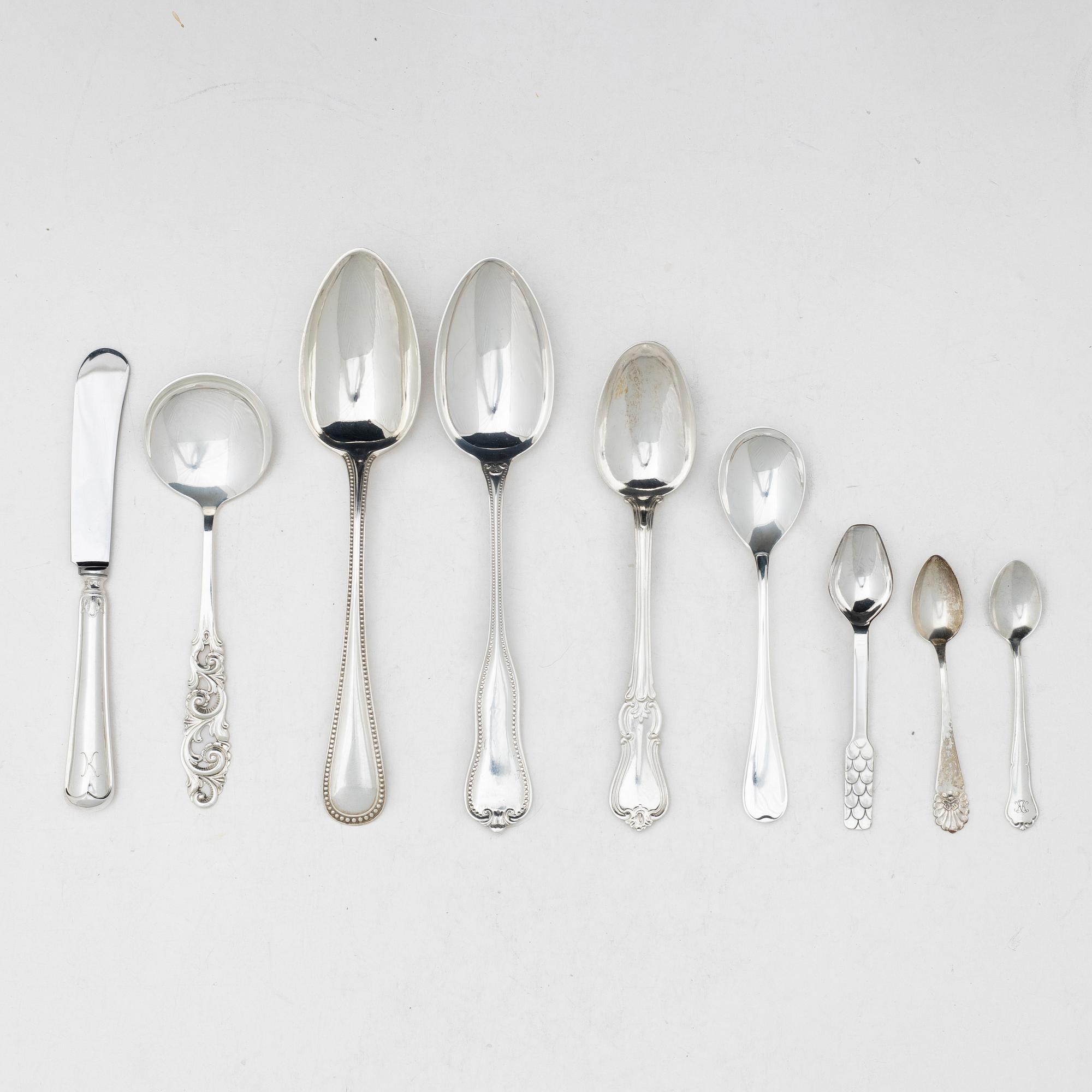Parti bestick, silver, 36 delar, varierande modeller, mestadels Sverige, bl.a. C.G.Hallberg.