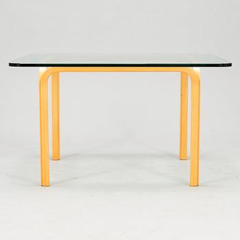 Alvar Aalto, Pöytä, Y805B, Artek.