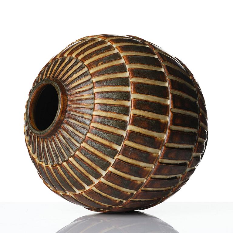 Gertrud Lönegren, a glazed stoneware vase, Rörstrand 1936-41.