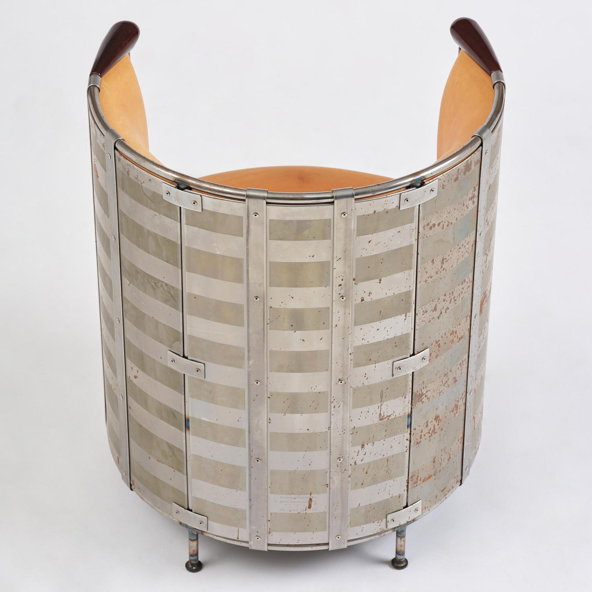 Mats Theselius, fåtölj, "Älgskinnsfåtöljen", ed. 52/360, Källemo, Värnamo, efter 1991.