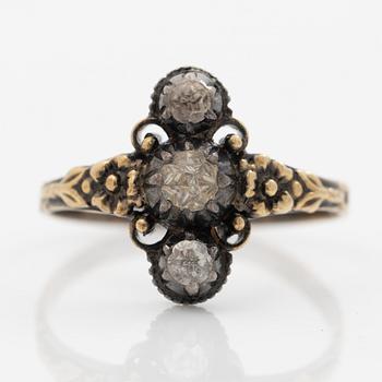 Ring, 18K guld och silver med rosenslipade stenar, 1800-tal.