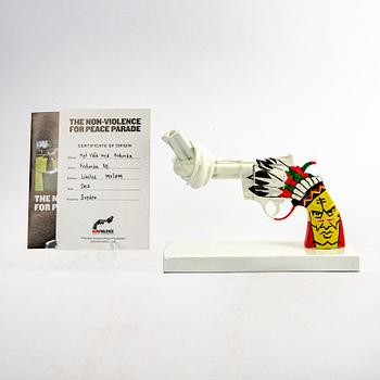 Carl-Fredrik Reuterswärd/ The Non-Violence Project Foundation, sculpture numbered and dated 190/499 2017.