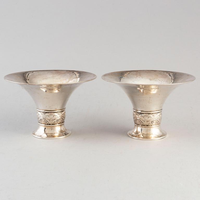 A pair of silver bowls, GAB, Stockholm 1926.