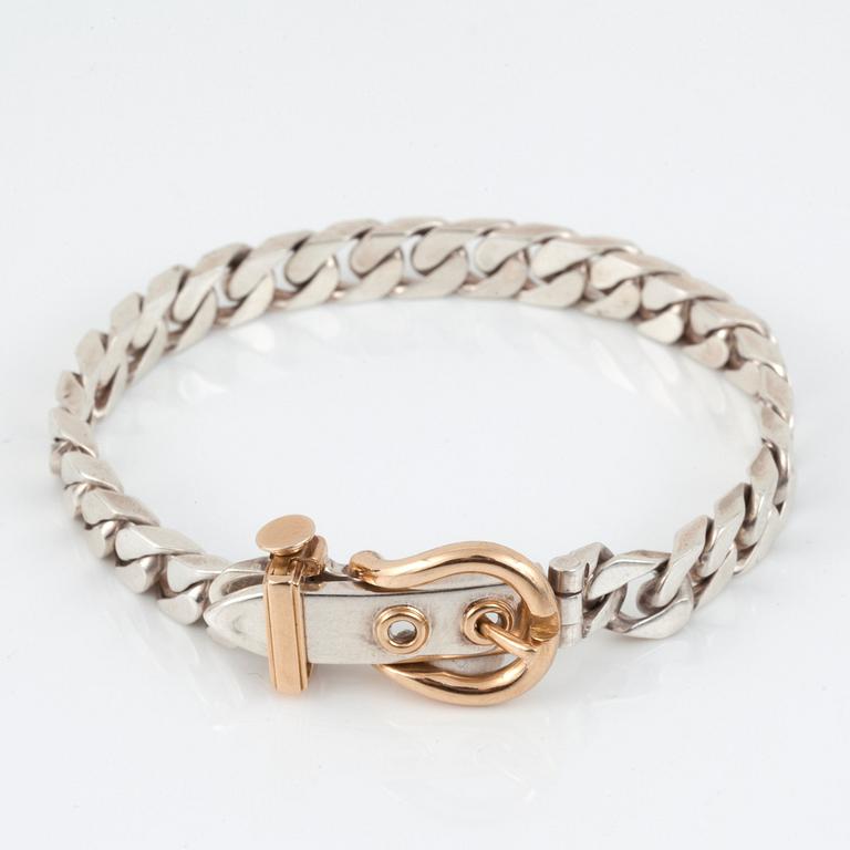 A Hermès silver linked belt bracelet.