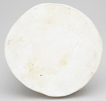 RUTH MILLES, gips, signerad och daterad 1911.