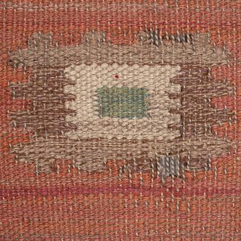 Märta Måås-Fjetterström, a carpet, "Röd grön äng", flat weave, ca 328-333 x 258,5-262 cm, signed AB MMF.