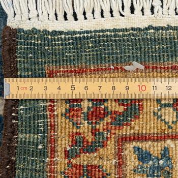 Ziegler carpet Mahal, modern, approx. 390 x 300 cm.