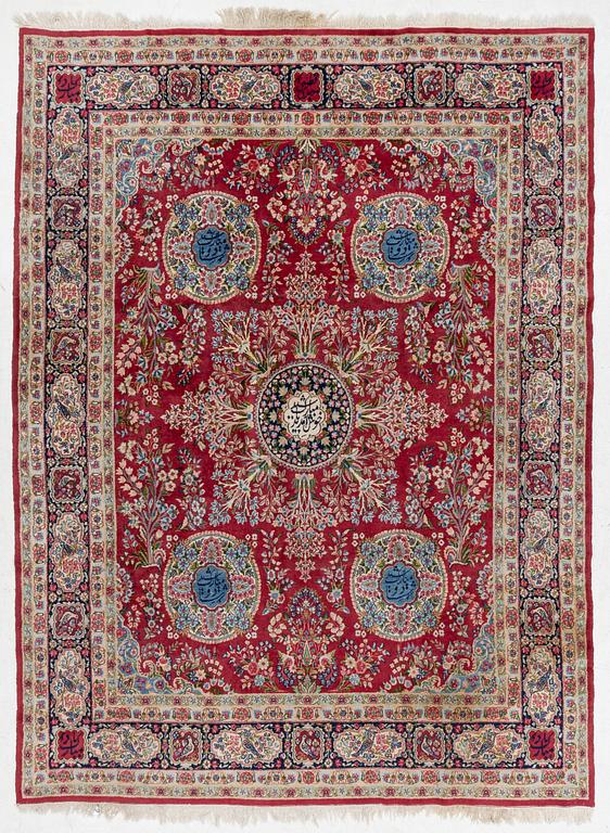 Carpet, oriental, approx. 340 x 250 cm.