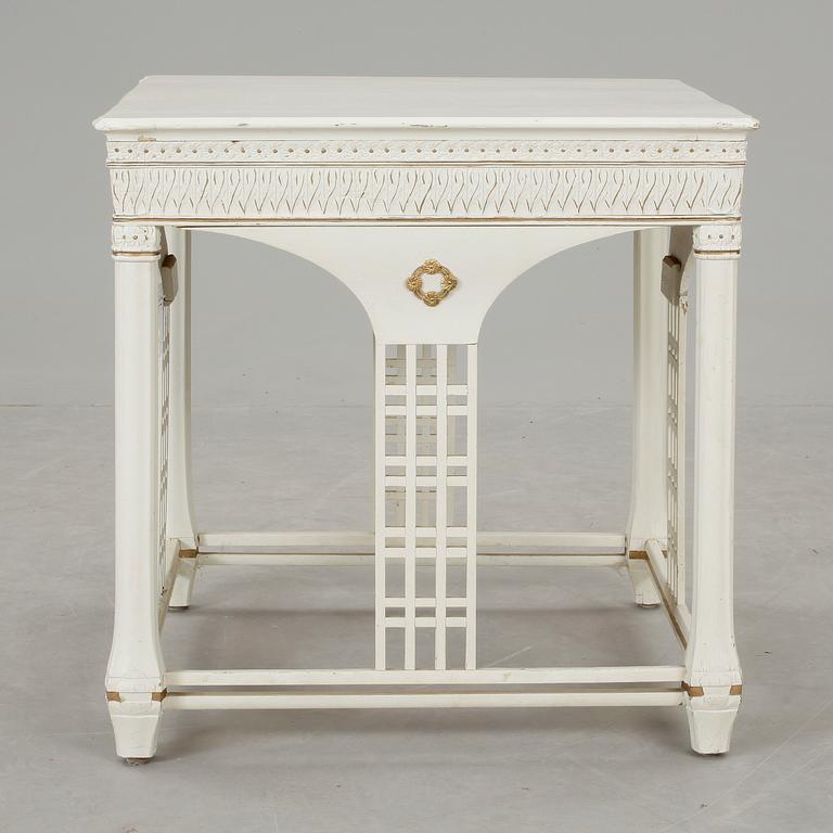 BORD, gustaviansk stil, 1900-talets mitt.