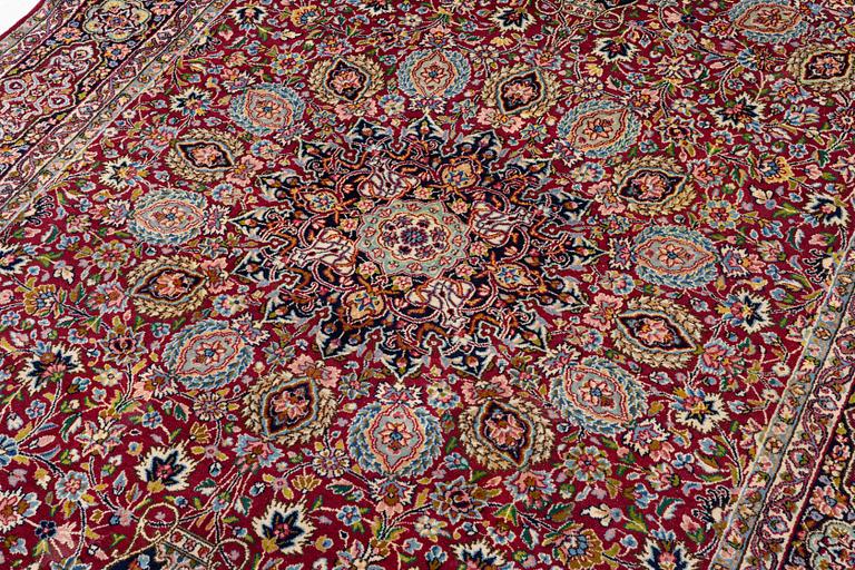 Rug, Kirman, approx. 310 × 230 cm.