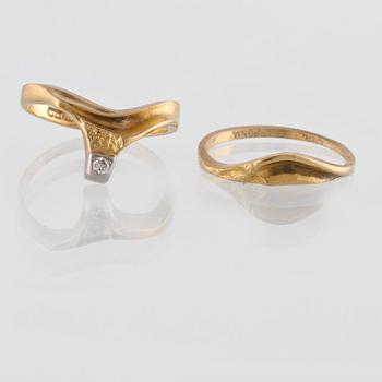 RINGAR, 2 st, 18K guld med briljantslipad diamant 0.04 ct, Björn Weckström, Lapponia, 1975. Vikt 5,7 gram.