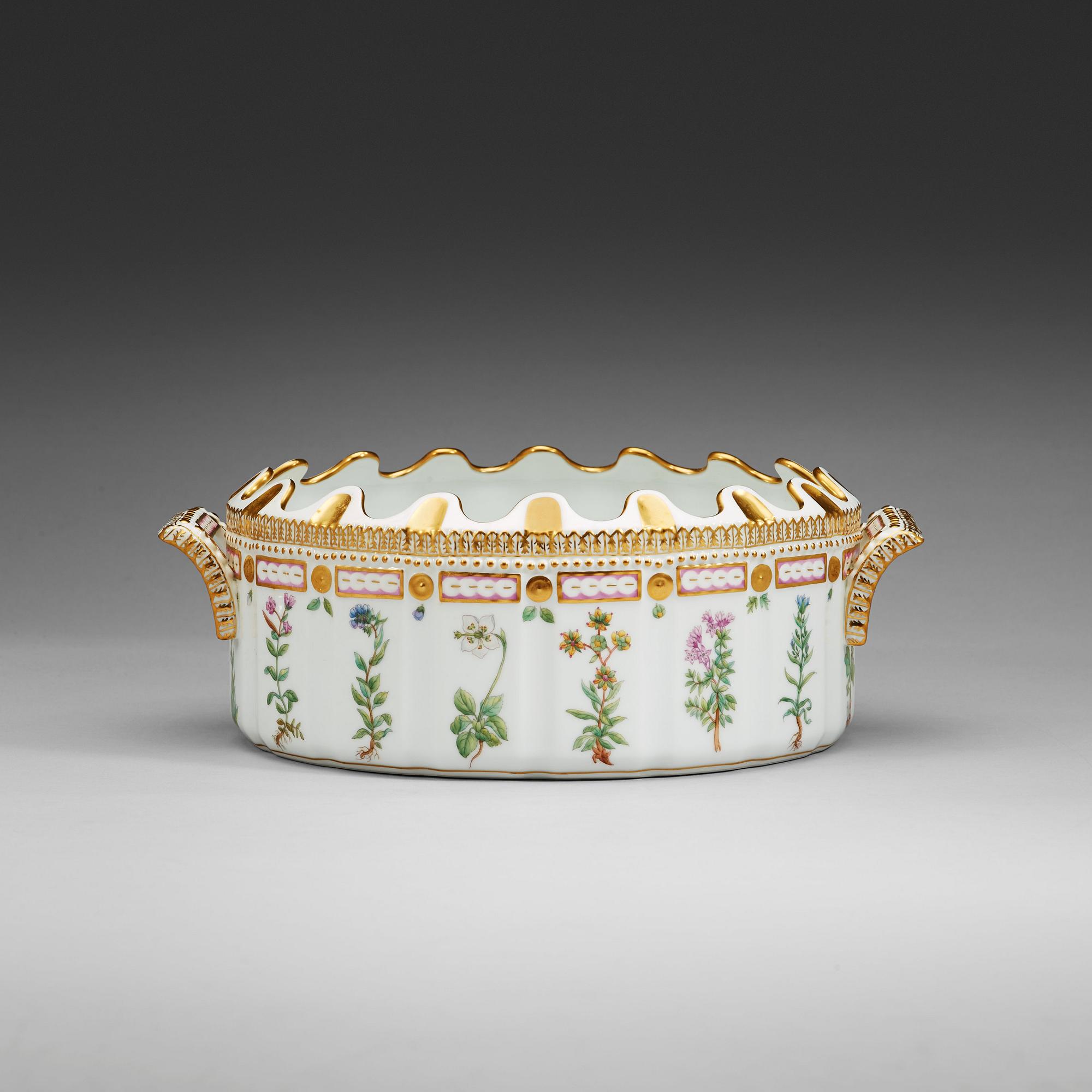 GLASSKÖLJARE, porslin. "Flora Dancia", Royal Copenhagen, Danmark, 1900-tal.