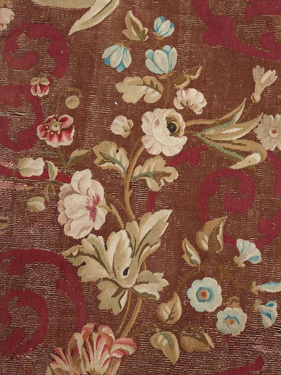 MATTA, gobelängteknik, ca 428 x 266-268,5 cm, Aubusson, Frankrike 1800-talets mitt - andra hälft.