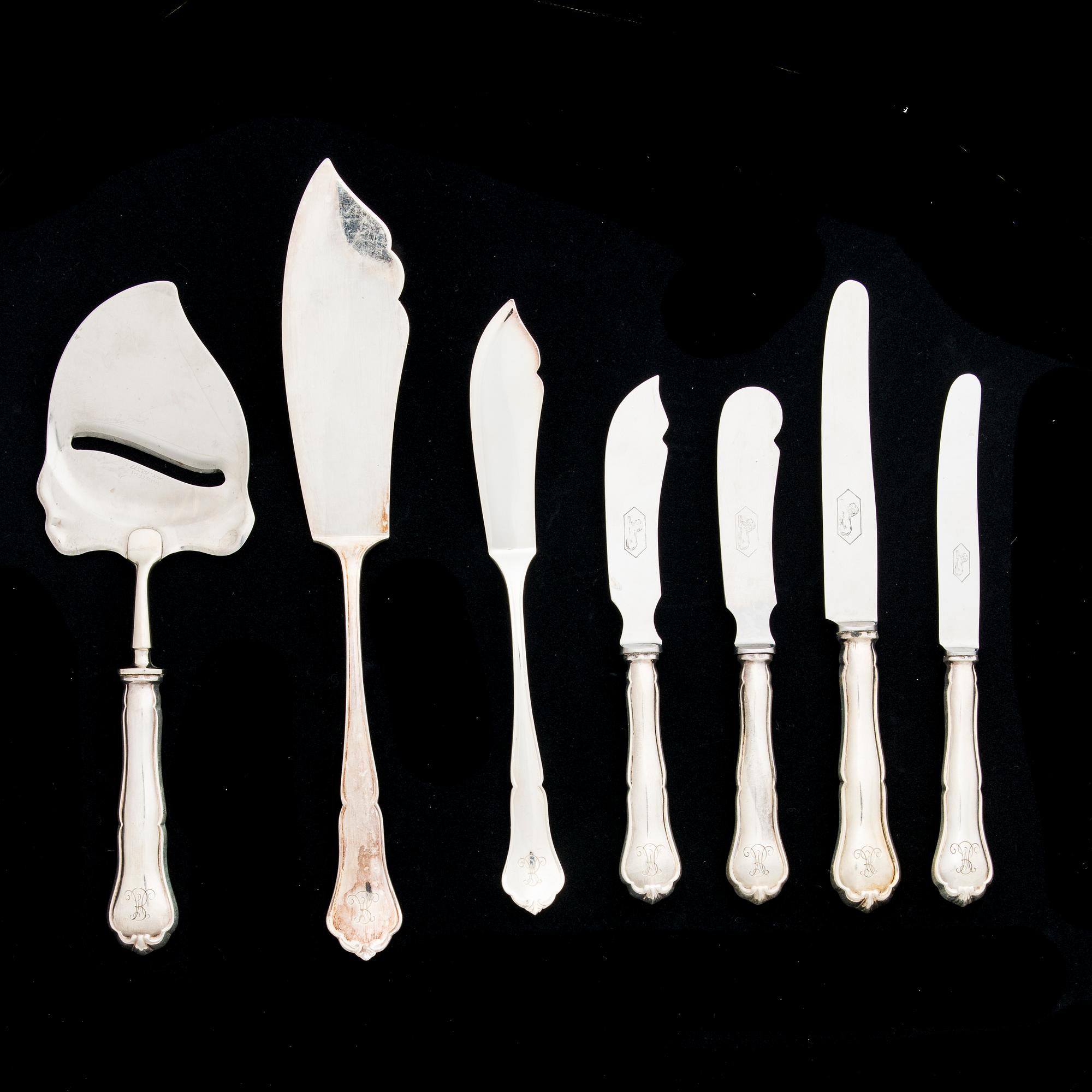 BESTICKUPPSÄTTNING, ca 185 delar, silver, "Chippendale", Kultakeskus 1930/1940-tal. Silvervikt ca 4450 g.
