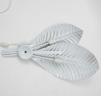 A metal wall lamp, probably Italy, second half of the 20th Century.