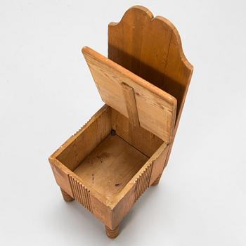Eliel Saarinen, 3-piece nursery furniture set 'Elsa' for Oy Stockmann Ab, Keravan puusepäntehdas, Finland 1918.