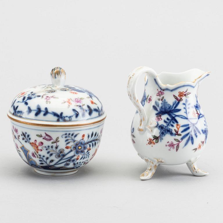 SERVISDELAR, 5 st Meissen tidigt 1800-tal porslin.