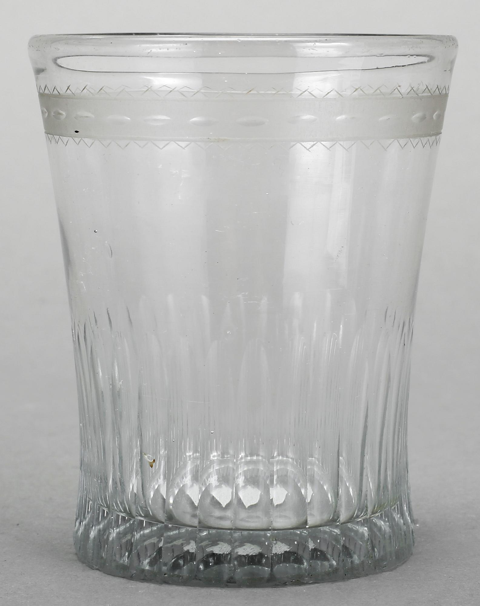 DRICKSGLAS, 4 st, troligen 1800-talets första hälft.