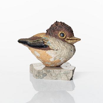 Tyra Lundgren, a stoneware sculpture of a bird, 1960-70s.