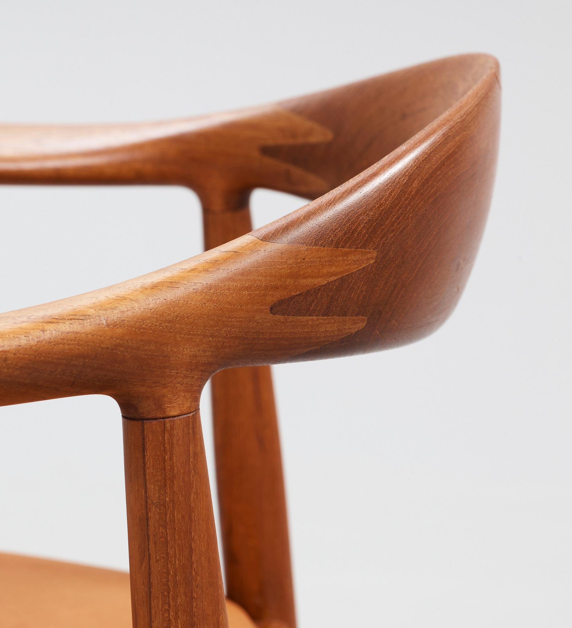 HANS J WEGNER, "The Chair", ett par, Johannes Hansen, Danmark, 1950-60-tal.